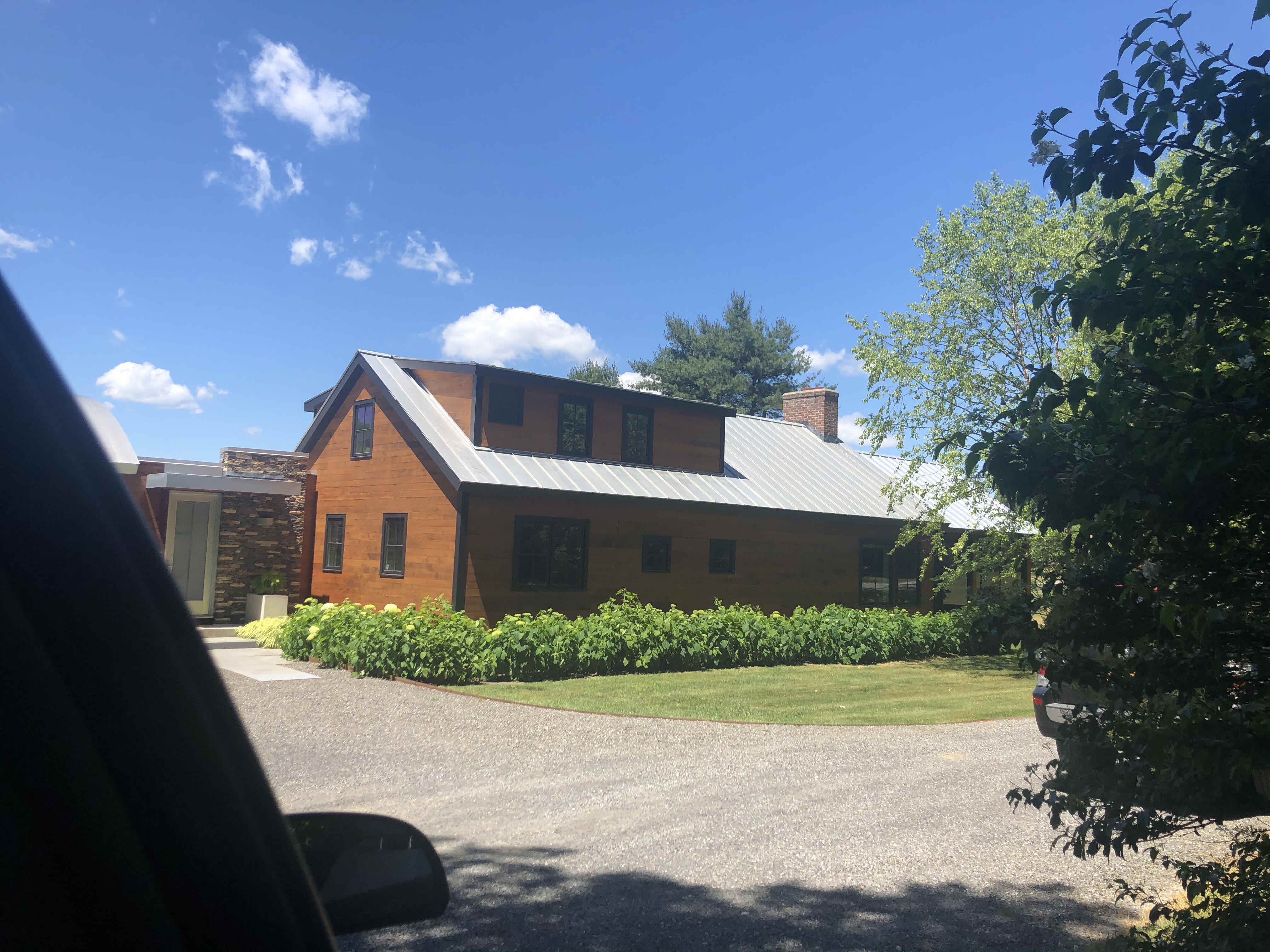 Building photograph for 17 LAWSON ROAD